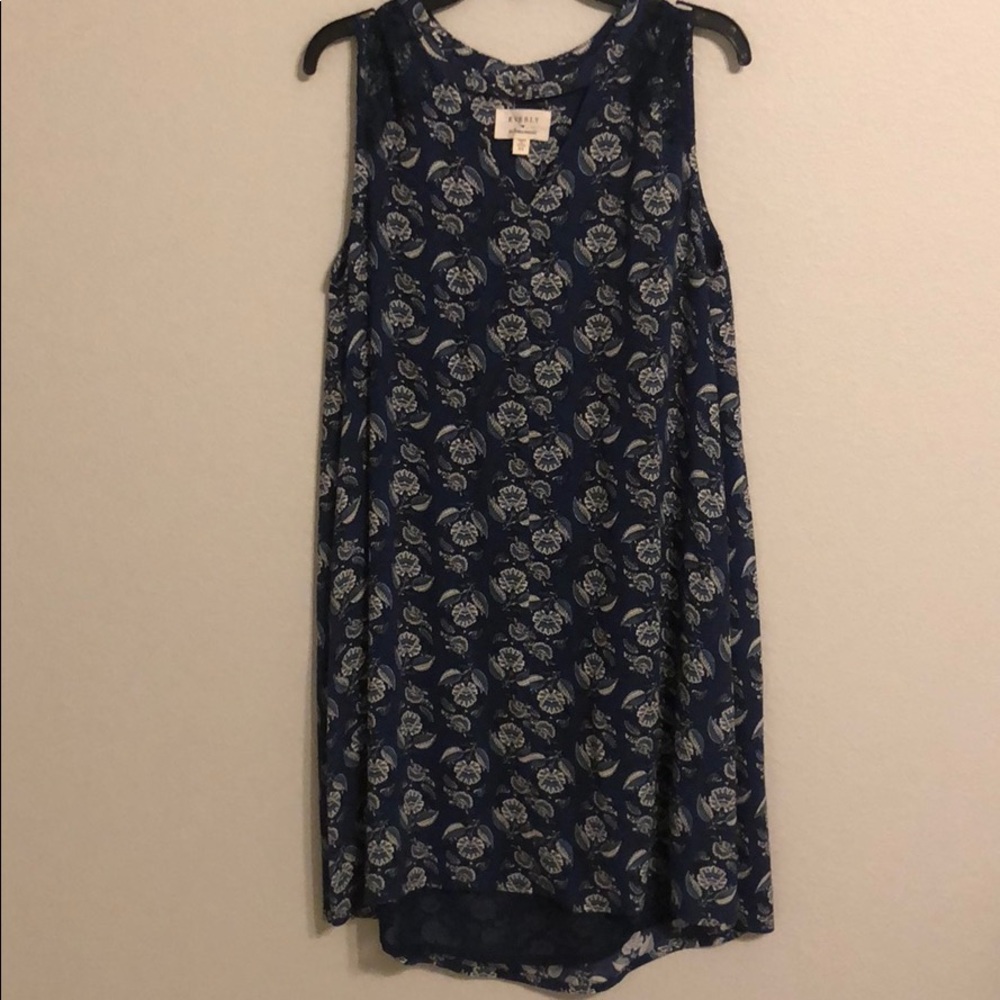 navy blue patterned casual dress